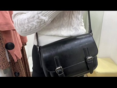 ❤️ Verejná masturbácia mladej sučky FeralBerry s robertkom v skúšobnej miestnosti ❌ Porno na sk.appassistance.ru ❌️